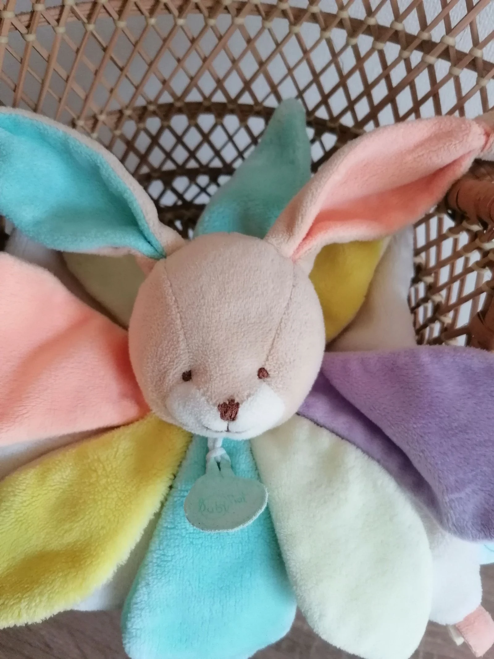 Doudou plano cabeça de coelho com pétalas Multicolor babynat – photo 2